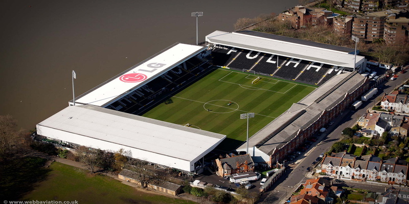 Sân nhà của Fulham là SVĐ Craven Cottage