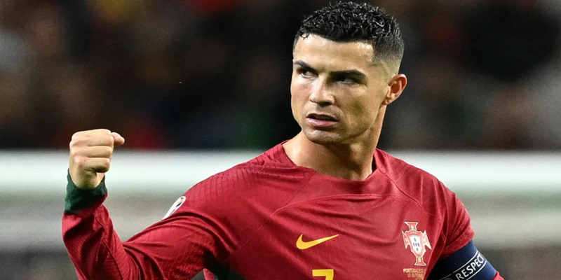 Giới thiệu Ronaldo